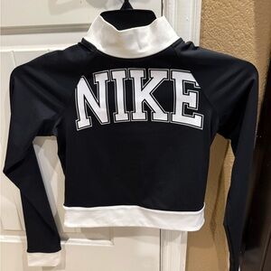 Nike Black and White Long Sleeve Crop Top